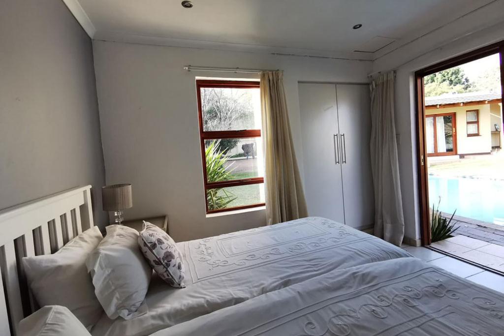 Somona Guest House Johannesburg Esterno foto